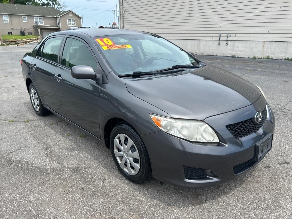 Toyota Corolla LE 4-Speed AT 2010