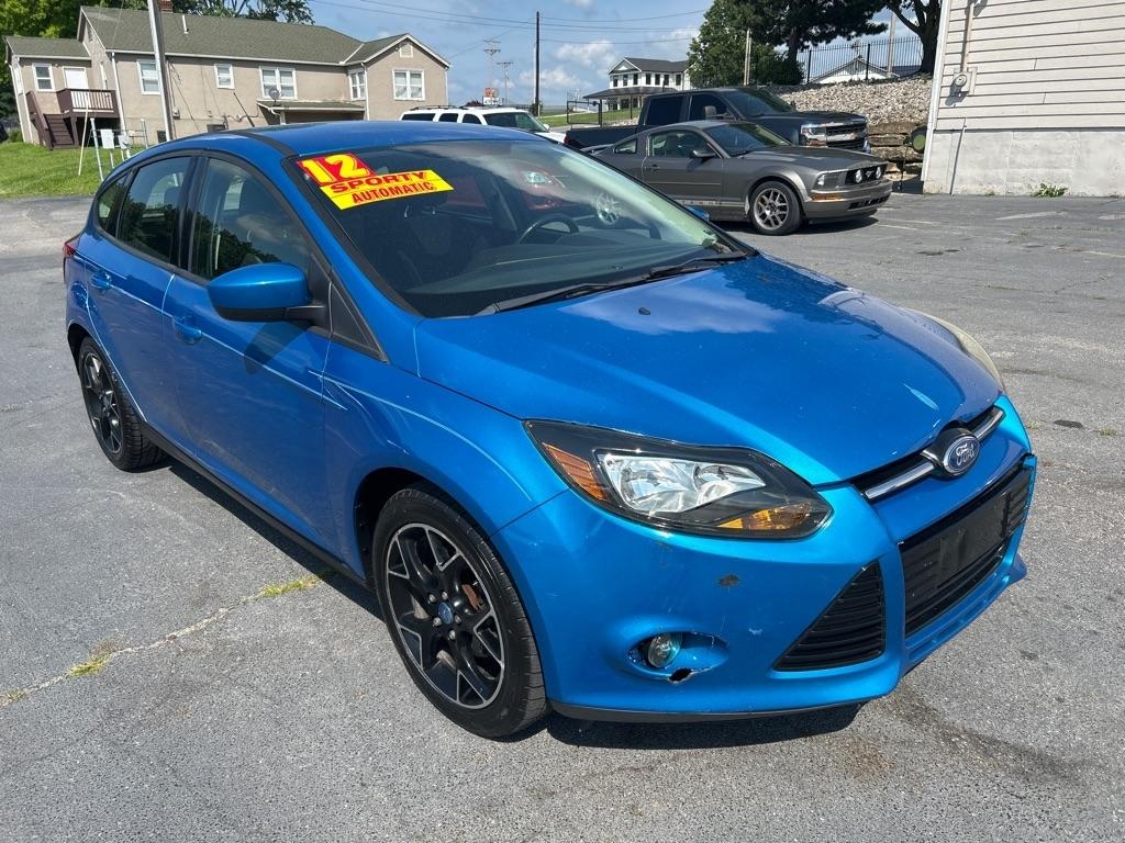 Ford Focus SE 2012