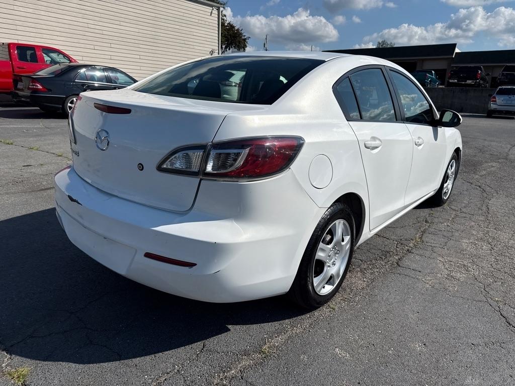 Mazda MAZDA3 i SV AT 4-Door 2013