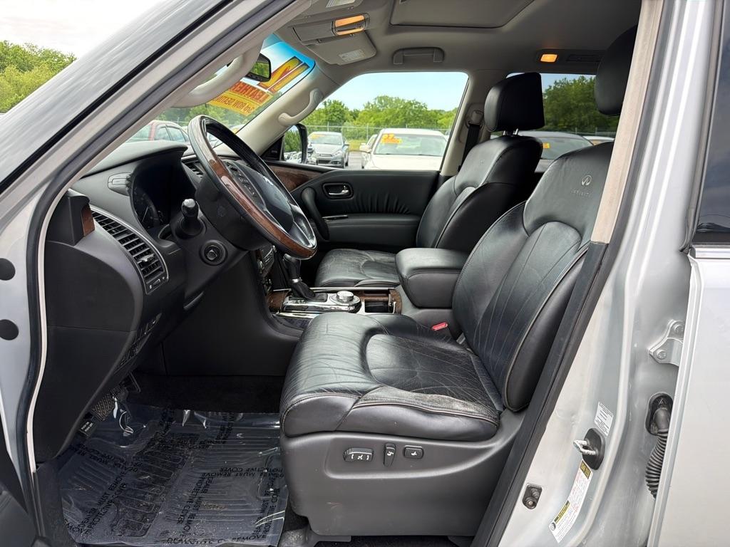 Infiniti QX56 4WD 2012