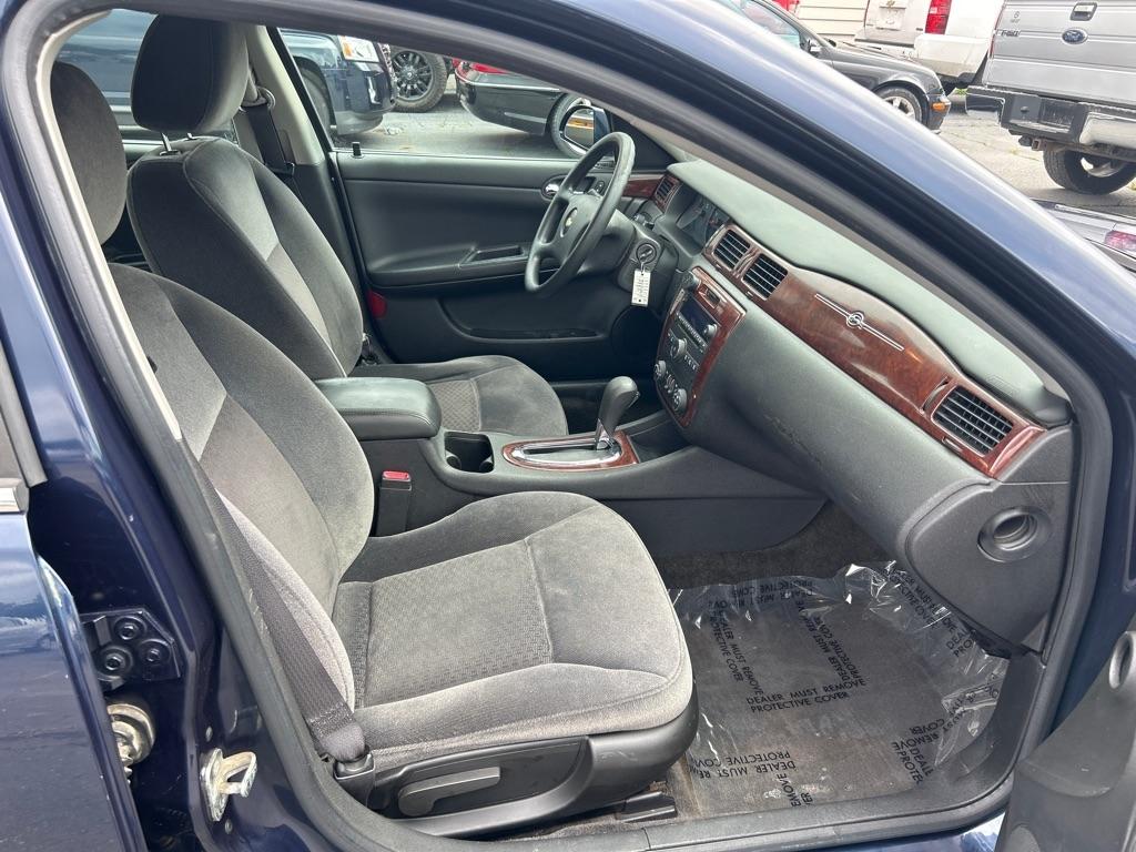 Chevrolet Impala LS 2010