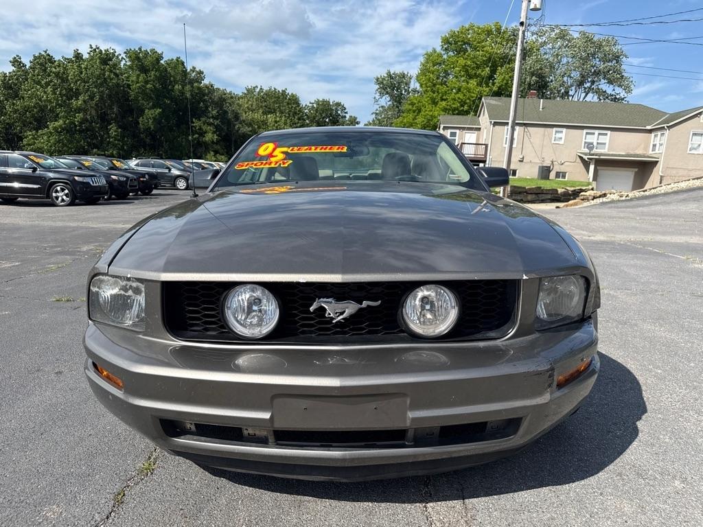 Ford Mustang V6 Premium Coupe 2005