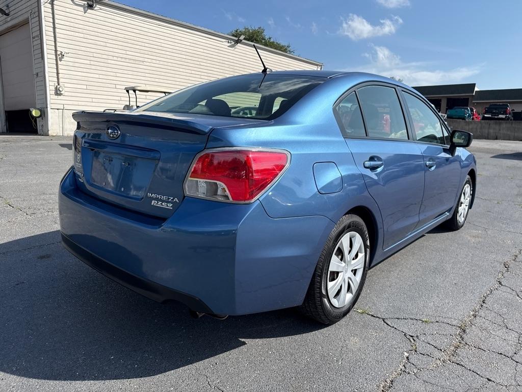 Subaru Impreza 2.0i PZEV 5M 4-Door 2015