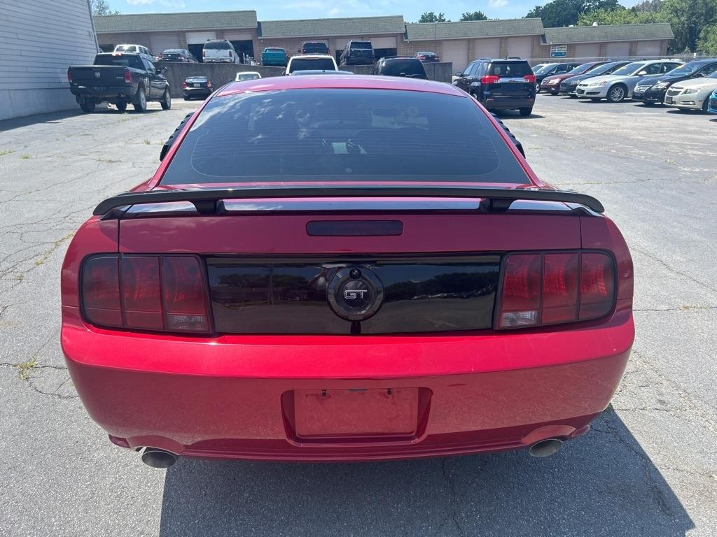 Ford Mustang GT Premium Coupe 2006