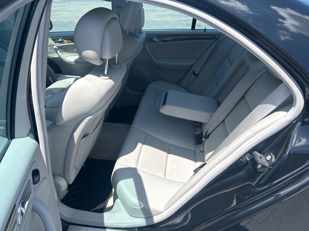 Mercedes-Benz C-Class C230 Sport Sedan 2007