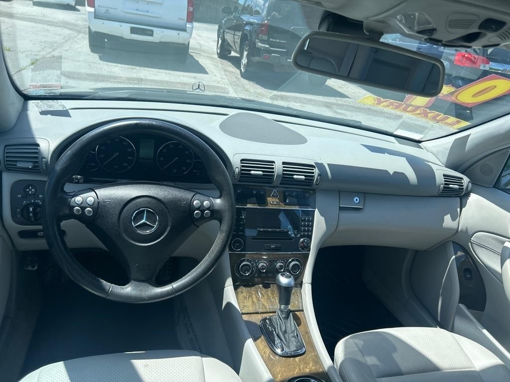 Mercedes-Benz C-Class C230 Sport Sedan 2007