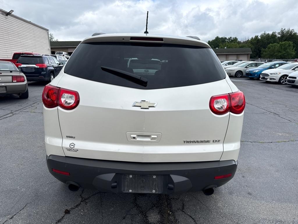 Chevrolet Traverse LTZ AWD 2011