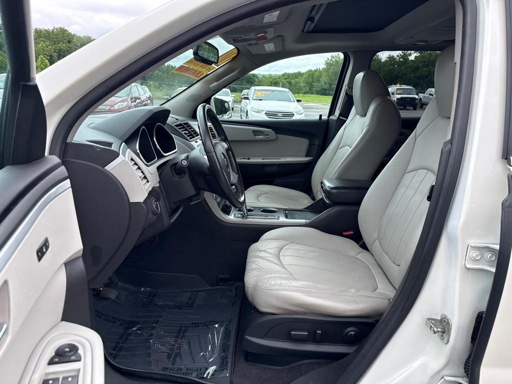 Chevrolet Traverse LTZ AWD 2011