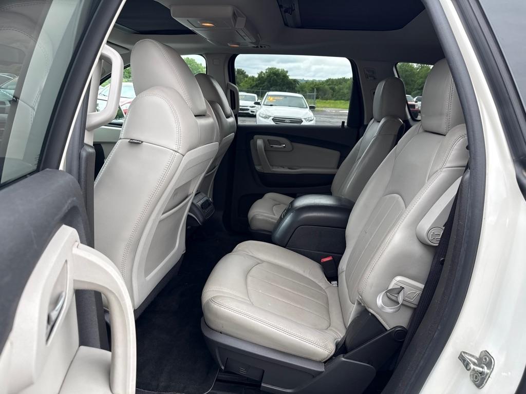 Chevrolet Traverse LTZ AWD 2011
