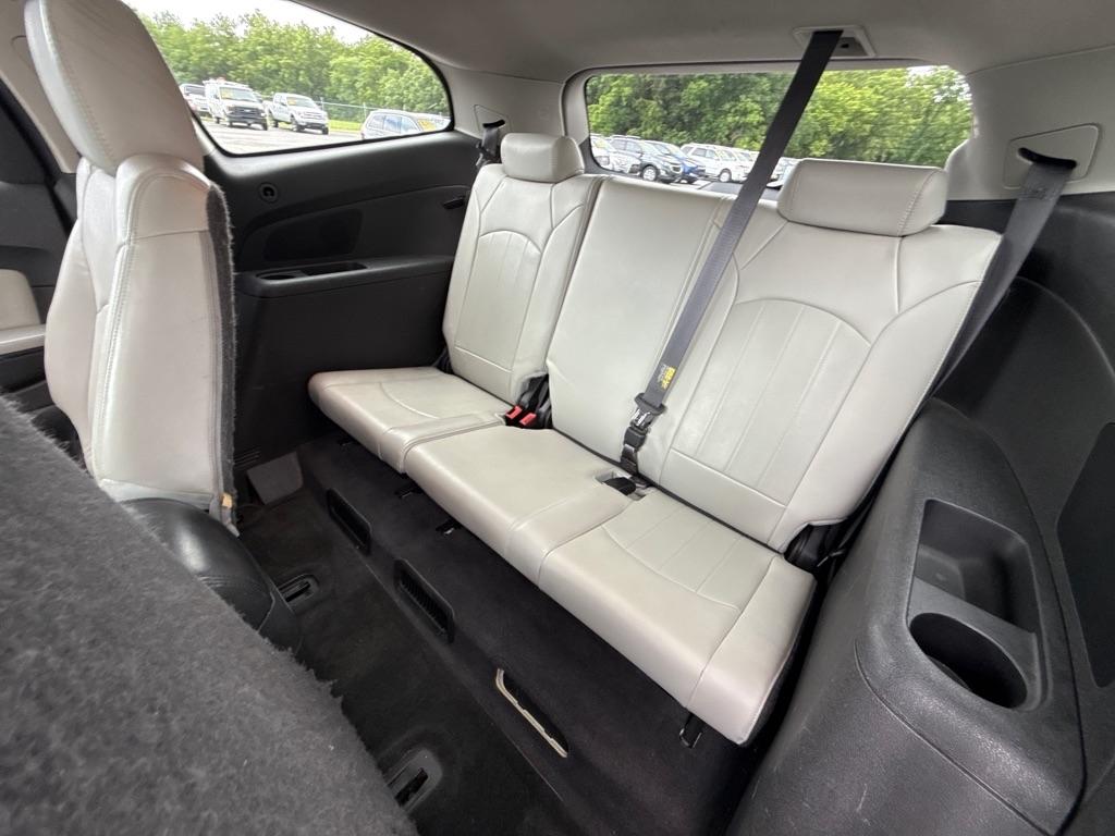 Chevrolet Traverse LTZ AWD 2011