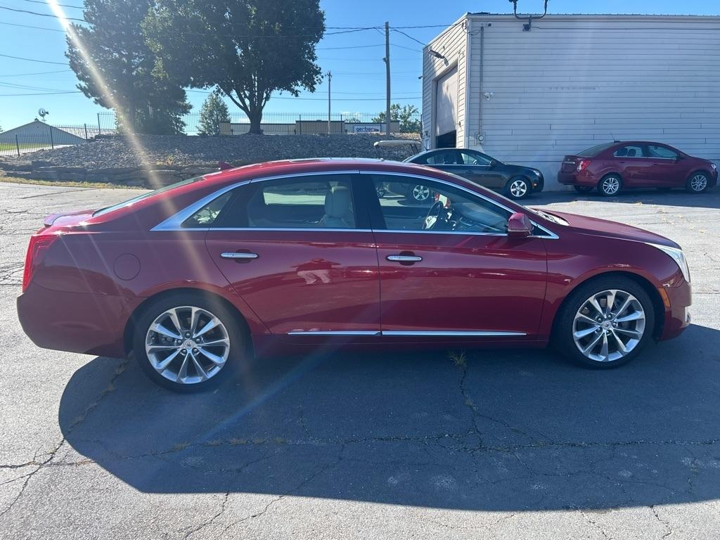 Cadillac XTS Luxury AWD 2013
