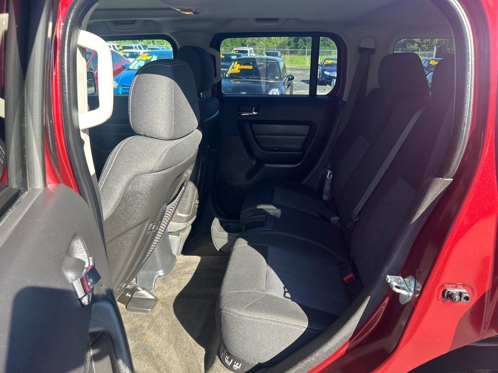 HUMMER H3 Base 2010