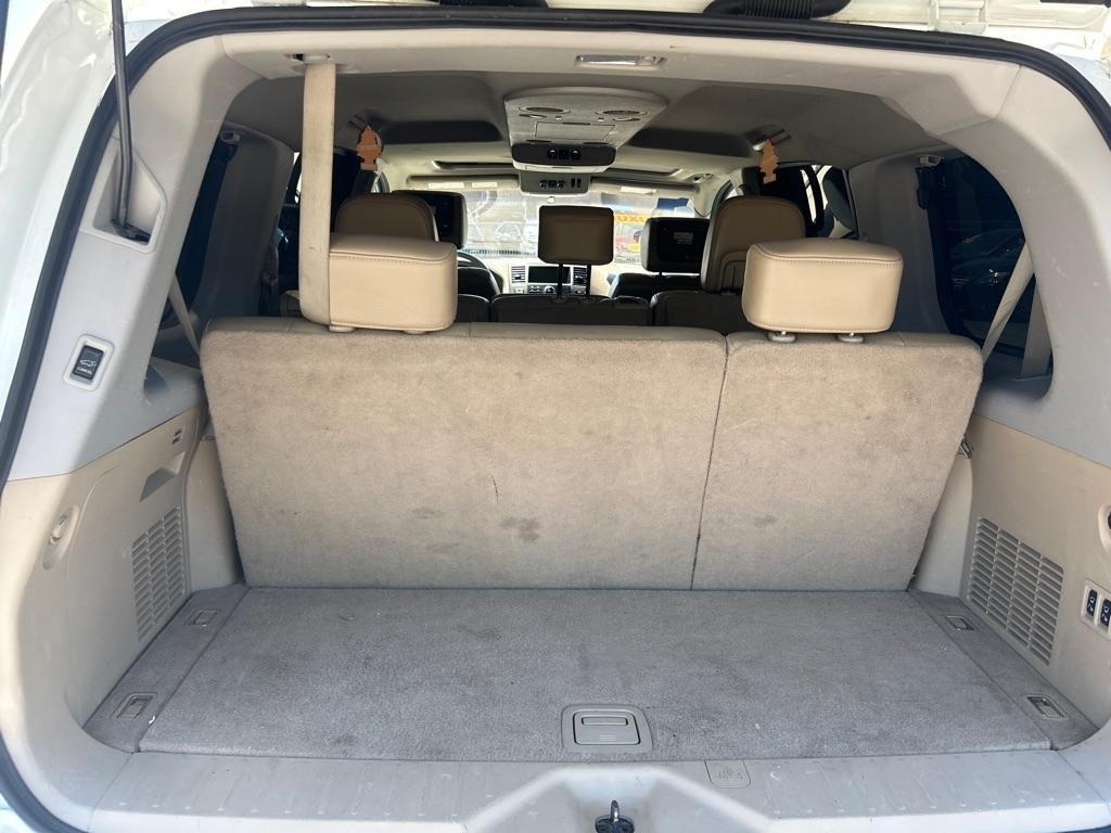 Nissan Armada SL 4WD 2014