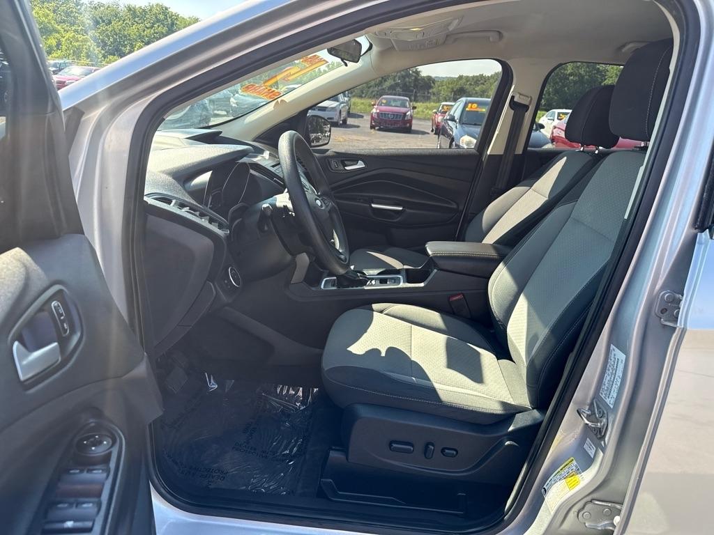 Ford Escape SE FWD 2017
