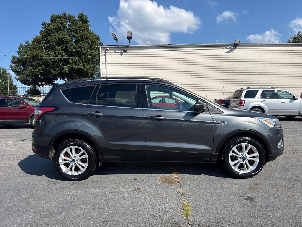 Ford Escape  2017