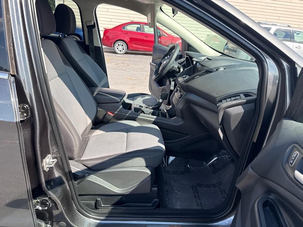 Ford Escape  2017
