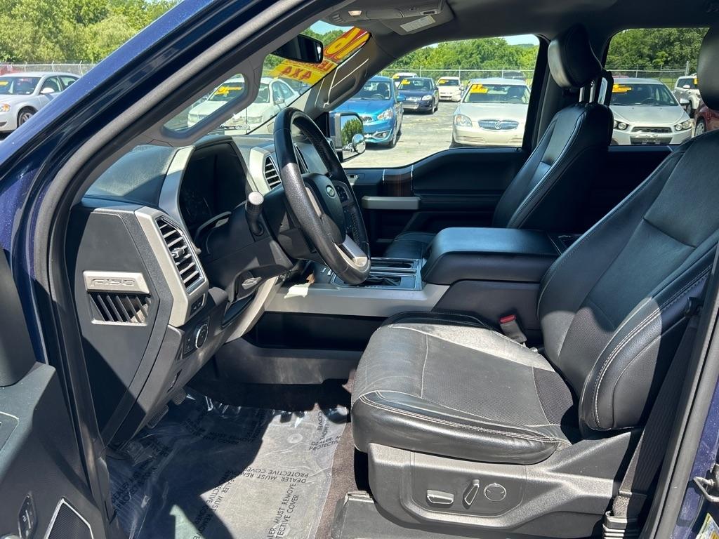 Ford F-150 Lariat SuperCrew 5.5-ft. Bed 4WD 2016