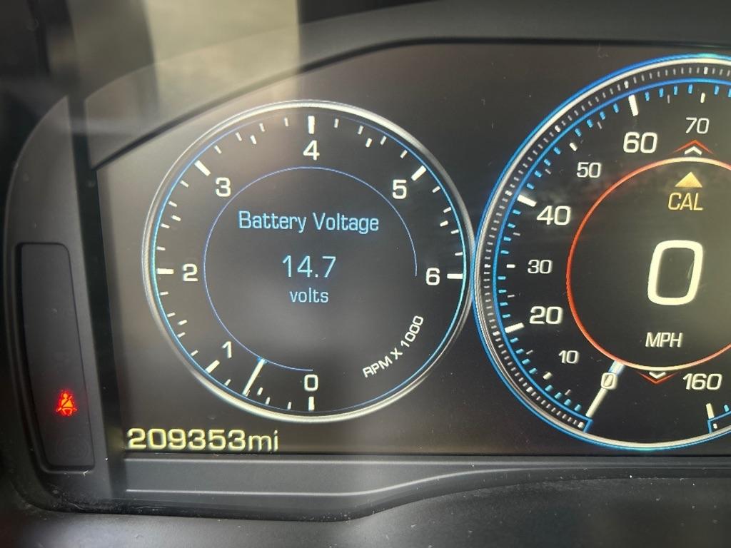 Cadillac Escalade Luxury 4WD 2015