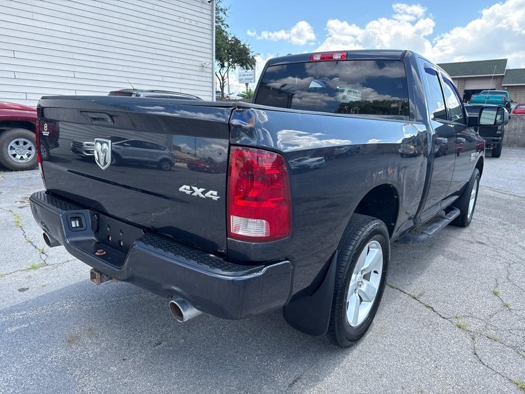 RAM 1500 Tradesman Quad Cab 4WD 2014
