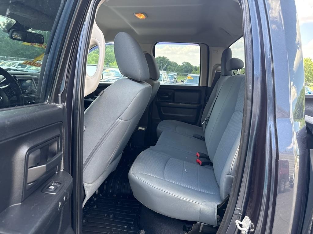 RAM 1500 Tradesman Quad Cab 4WD 2014