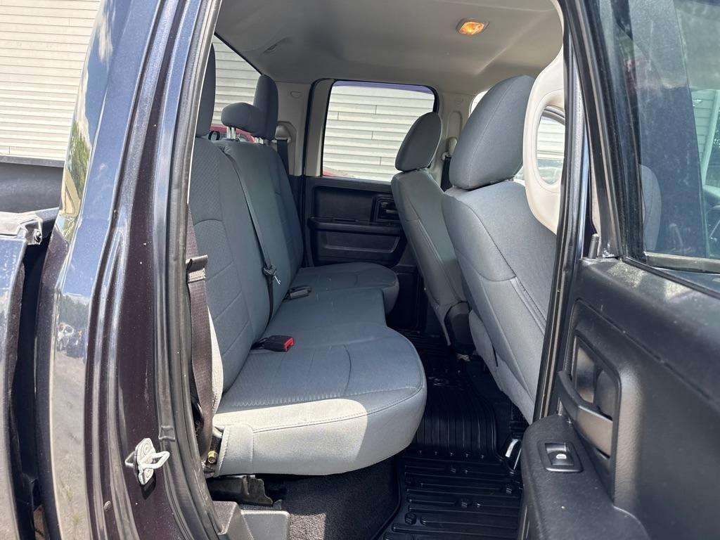 RAM 1500 Tradesman Quad Cab 4WD 2014