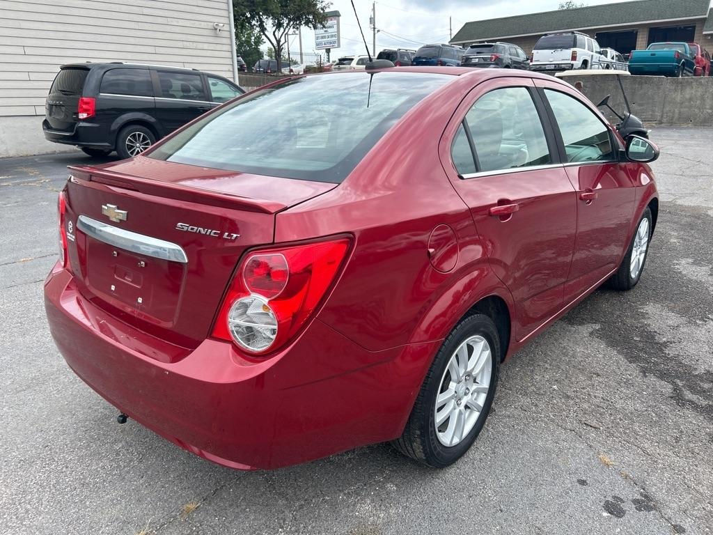 Chevrolet Sonic LT Auto Sedan 2016