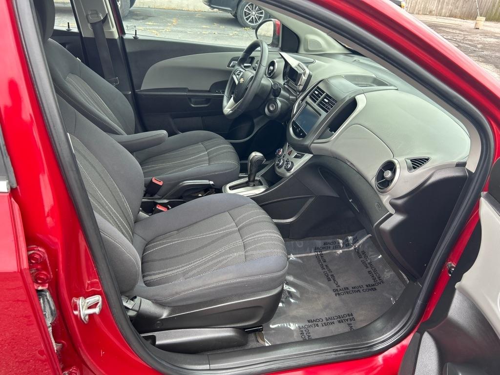 Chevrolet Sonic LT Auto Sedan 2016