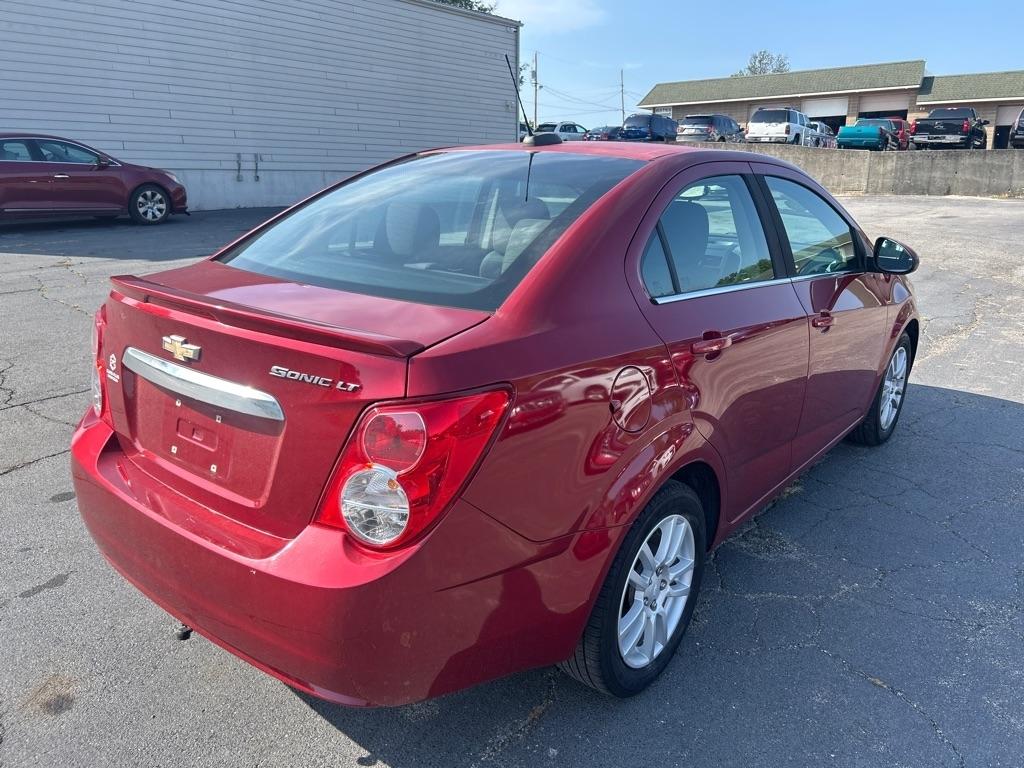Chevrolet Sonic LT Auto Sedan 2016
