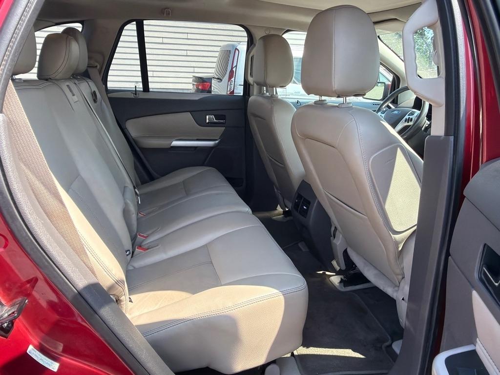 Ford Edge SEL FWD 2013