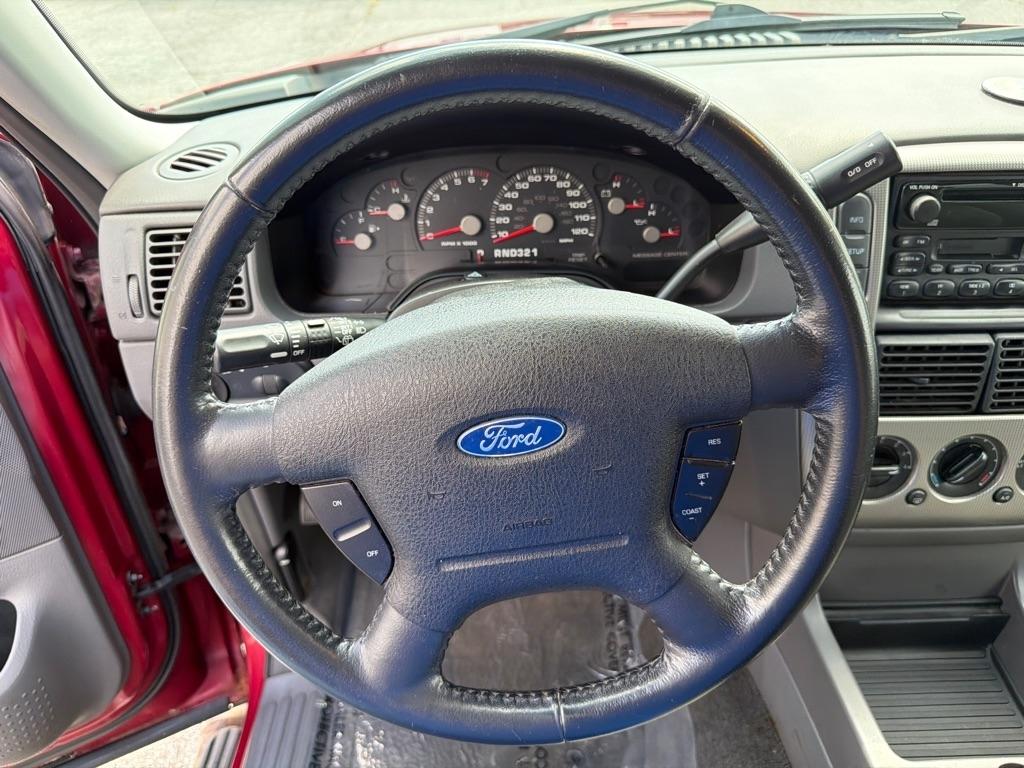 Ford Explorer XLT 4.0L 4WD 2005