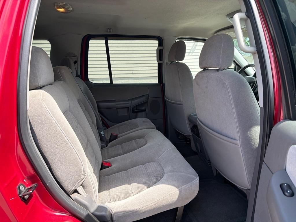 Ford Explorer XLT 4.0L 4WD 2005