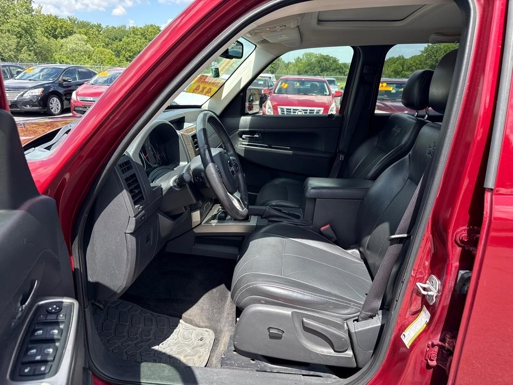Jeep Liberty Limited 4WD 2011