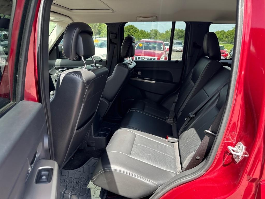 Jeep Liberty Limited 4WD 2011