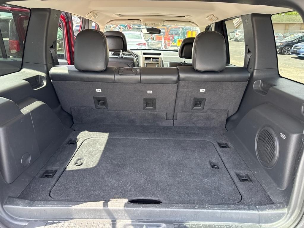 Jeep Liberty Limited 4WD 2011