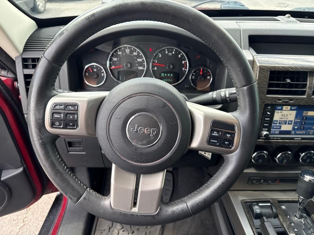 Jeep Liberty Limited 4WD 2011