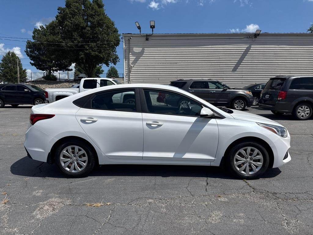 Hyundai Accent SE 4-Door 6A 2018