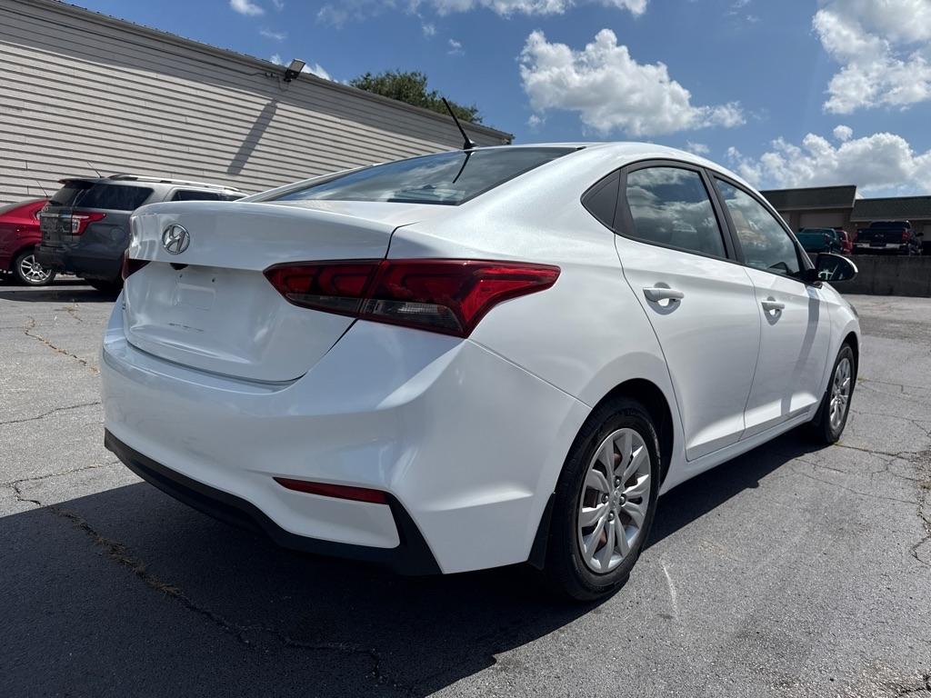 Hyundai Accent SE 4-Door 6A 2018
