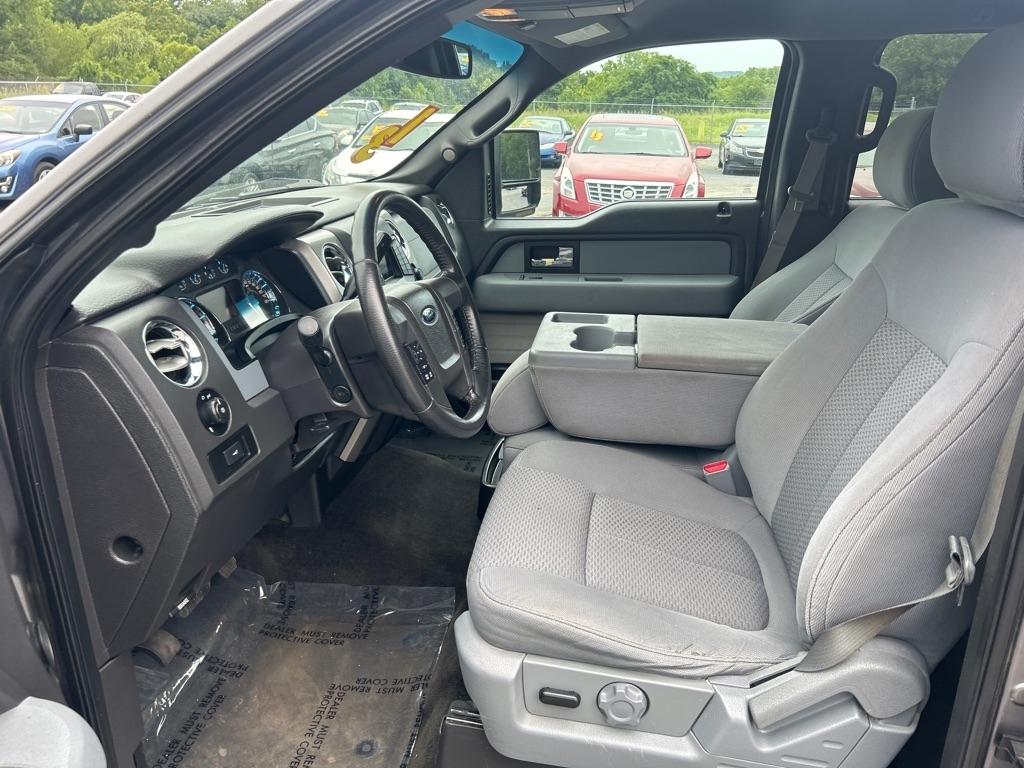 Ford F-150 XL SuperCrew 5.5-ft. Bed 4WD 2013