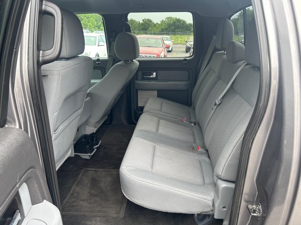 Ford F-150 XL SuperCrew 5.5-ft. Bed 4WD 2013