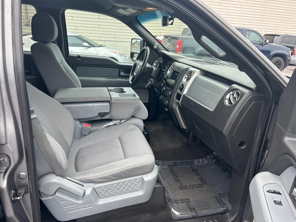 Ford F-150 XL SuperCrew 5.5-ft. Bed 4WD 2013