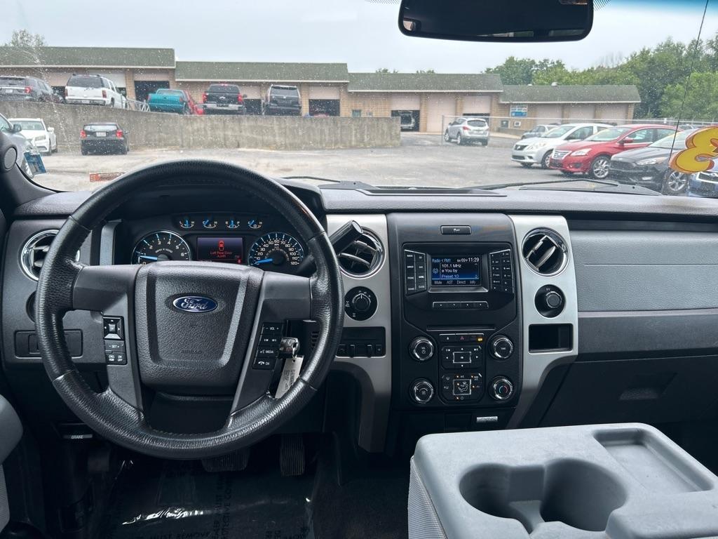 Ford F-150 XL SuperCrew 5.5-ft. Bed 4WD 2013