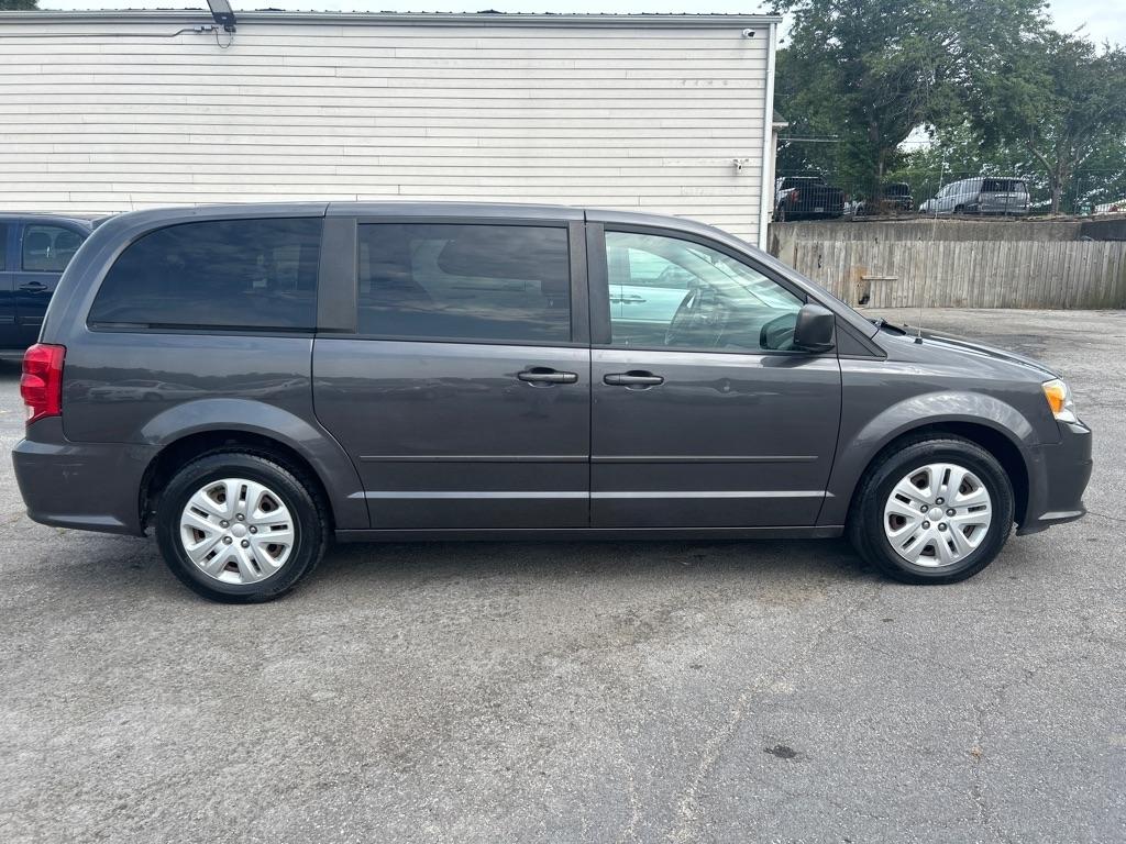 Dodge Grand Caravan SE 2017