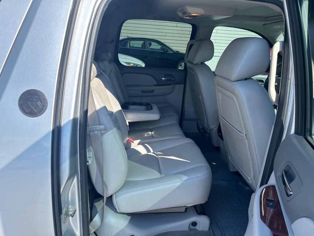 Chevrolet Avalanche LTZ 4WD 2013