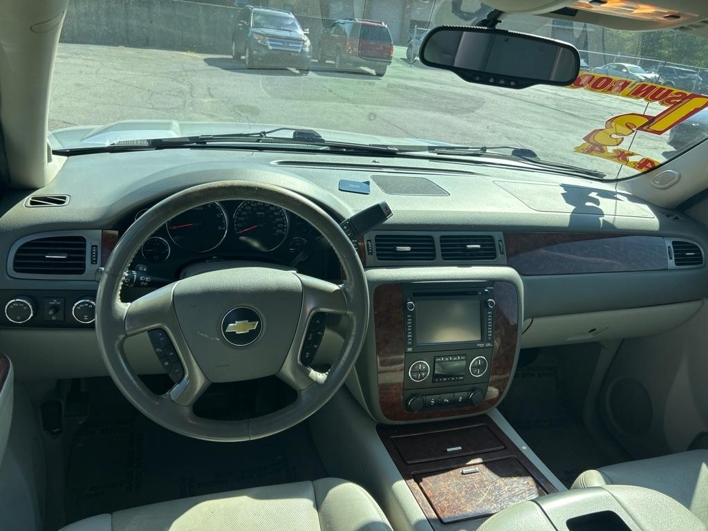 Chevrolet Avalanche LTZ 4WD 2013