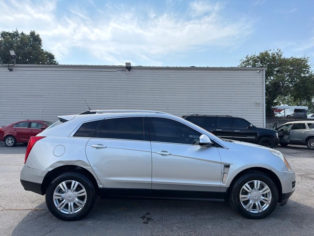 Cadillac SRX Luxury 2012