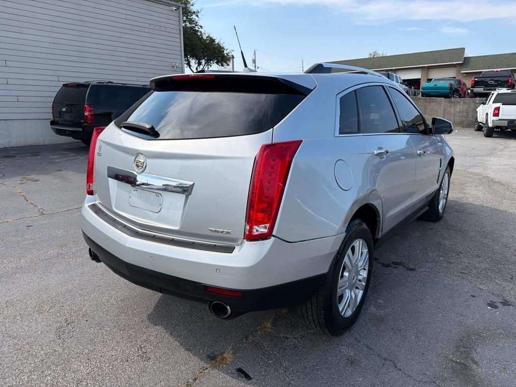 Cadillac SRX Luxury 2012