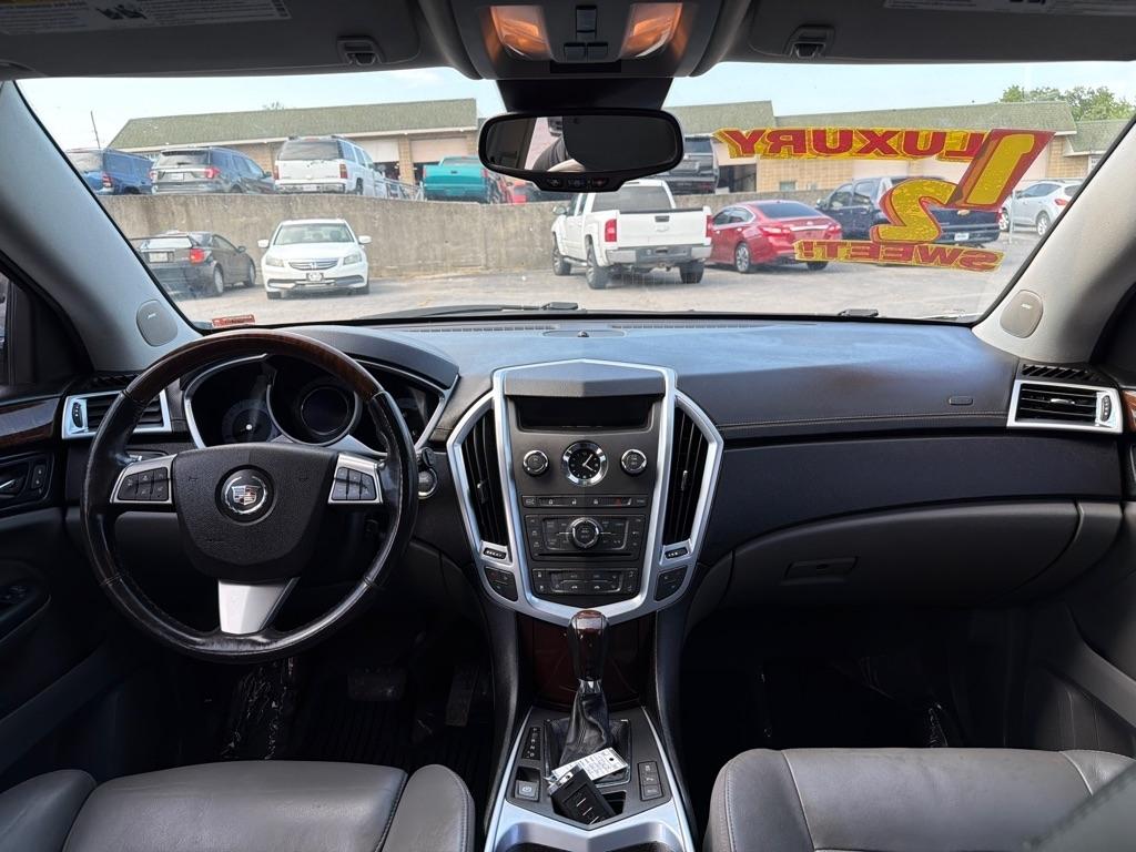 Cadillac SRX Luxury 2012
