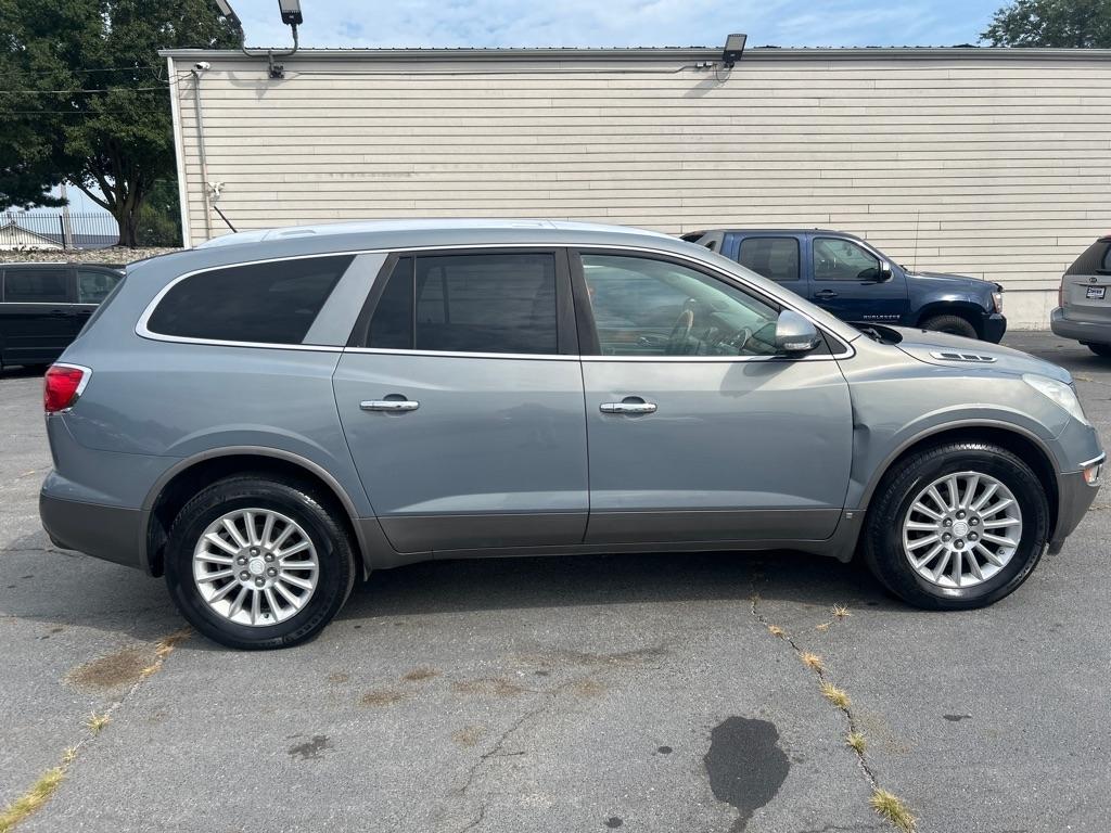 Buick Enclave CXL FWD 2008