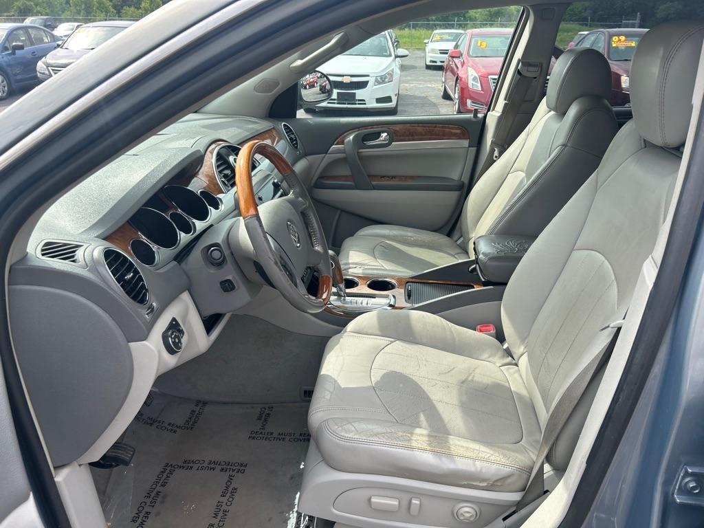 Buick Enclave CXL FWD 2008