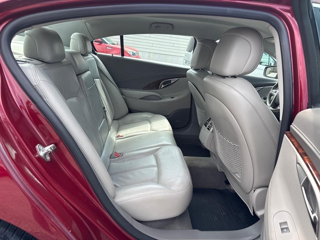 Buick LaCrosse CXL FWD 2011